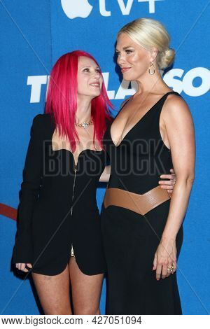 LOS ANGELES - JUL 15:  Juno Temple, Hannah Waddingham at the Ted Lasso Season 2 Premiere Screening at the Pacific Design Center Rooftop on July 15, 2021 in Los Angeles, CA