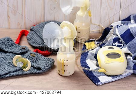 Breast Pump Set (with Milk)