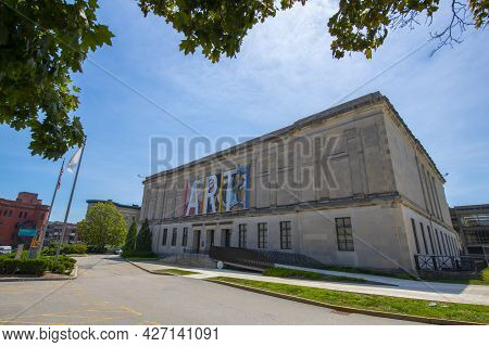 Worcester, Ma, Usa - Jul. 27, 2020: Worcester Art Museum At 55 Salisbury Street In Historic Downtown