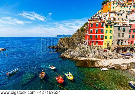 Riomaggiore, Cinqueterre, Cinque Terre National Park, Liguria, Italy