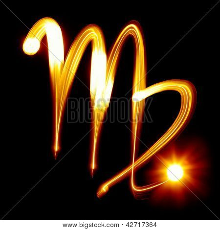 Virgo. Insieme di segni zodiacali