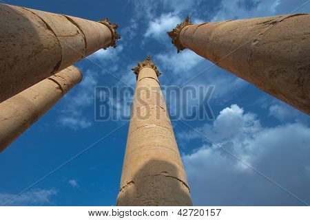 Spalten in Jerash, jordan
