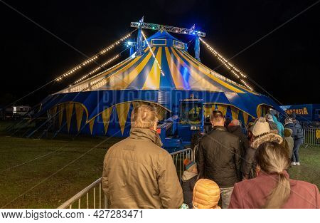 Queuing For The Circus Fantasia At Night