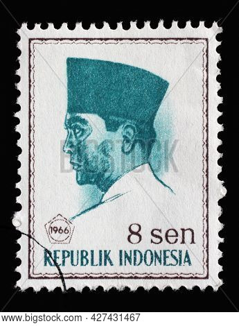ZAGREB, CROATIA - SEPTEMBER 05, 2014: Stamp printed in Indonesia shows the first president of Indonesia Sukarno, circa 1966