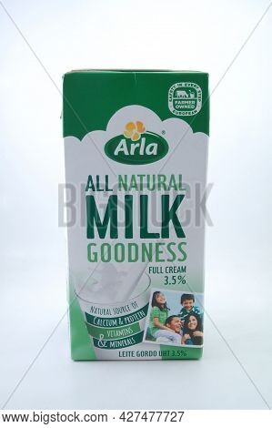 Manila, Ph - July 22 - Arla Fresh Milk On July 22, 2021 In Manila, Philippines.