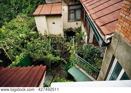 Georgian Architecture Of Old Houses In The Avlabari District. Tbilisi