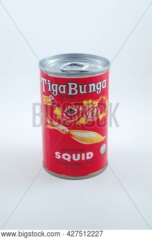 Manila, Ph - July 22 - Tiga Bunga Squid In Natural Ink Can On July 22, 2021 In Manila, Philippines.