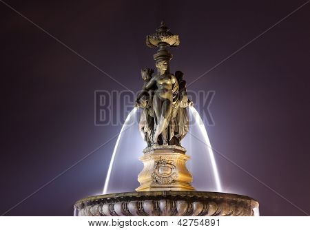 Fontána tří grácií, Bourse Square, Bordeaux, Gironde, Francie