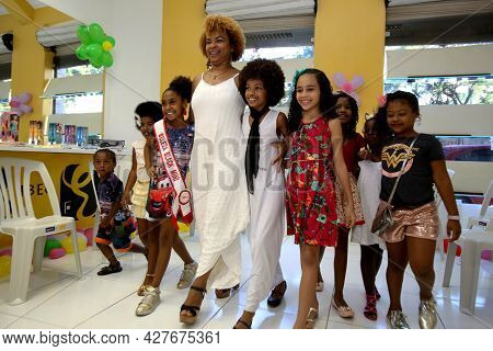Black Etina Children In Salvador
