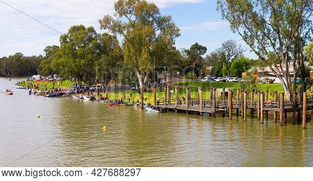 Wentworth. Nsw, Australia - November 30, 2014 : The Town Of Wentworth In Outback Australia Hosting A