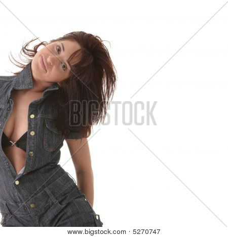 Sexy, krásné, mladé ženy tančí