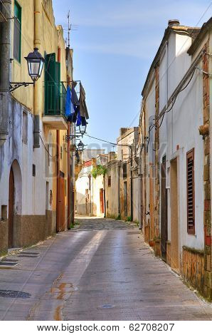Alleyway. Montescaglioso. Basilicata. Italy.