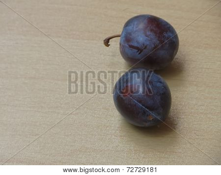 Black Apples