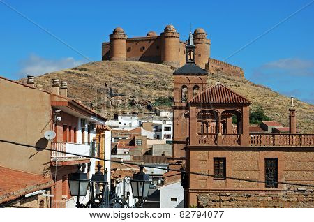 La Calahorra town and castle.