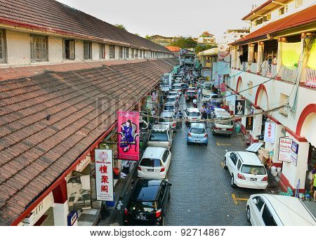Sule Boulevard With Bogyoke Market In Yangon