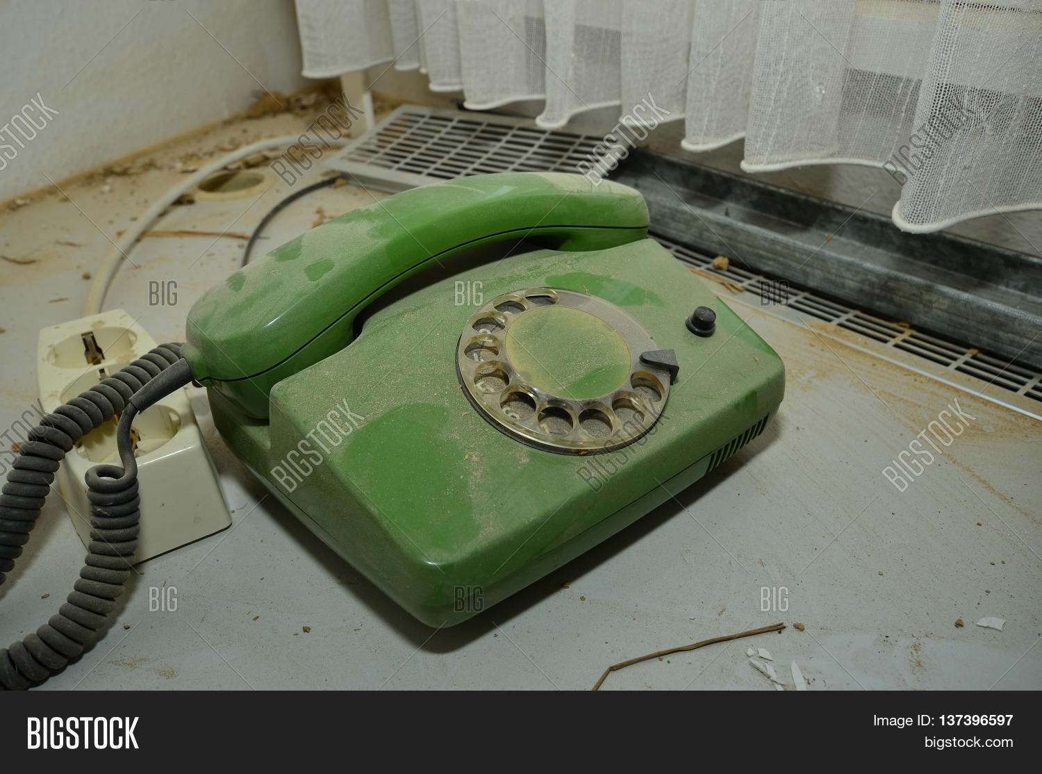 Dusty Old Phone Image & Photo (Free Trial) Bigstock