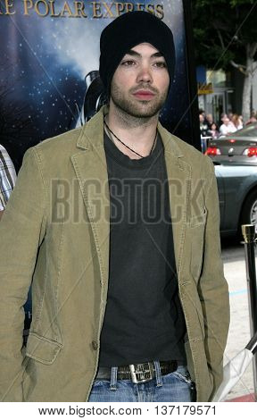 John Hensley at the Los Angeles premiere of 'The Polar Express' held at the Grauman's Chinese Theater in Hollywood, USA on November 7, 2004.