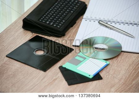 Image et photo de Desk Note , (essai gratuit) | Bigstock