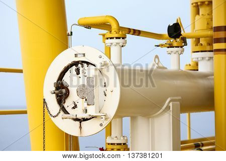 Pig launcher in oil and gas industry, Cleaning pipe line equipment in oil and gas industry, Clean up piping process on the platform in oil and gas industry, production process in oil and rig industry.