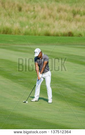 CHONBURI - DECEMBER 10 : Satoshi Kodaira of Japan player in Thailand Golf Championship 2015 at Amata Spring Country Club on December 10 2015 in Chonburi Thailand.