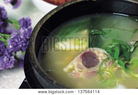 Korea food gomguk