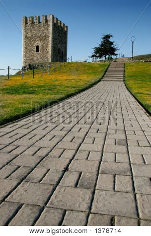 Torre di pietra