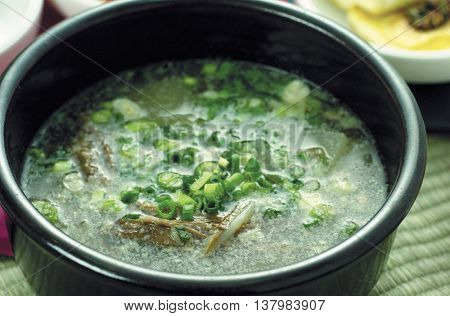 traditional Korean food Gomguk 
