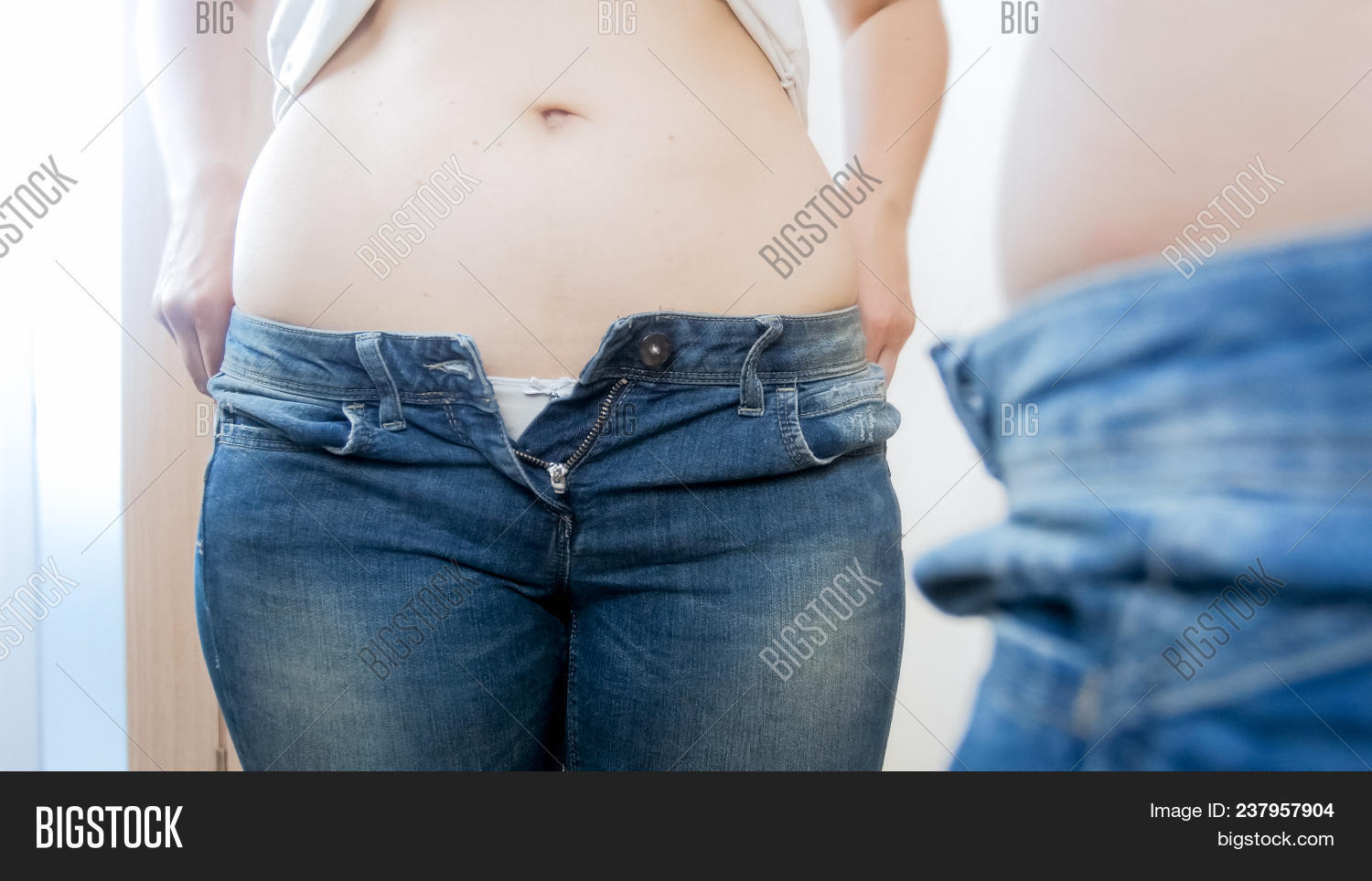 красивый животик. здоровый живот. тяжело носить живот. здоровый живот женщины. здоровый живот женщины.