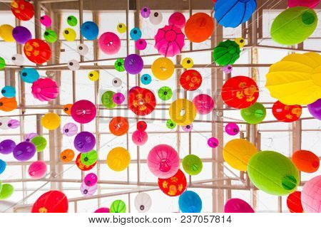 Colorful Folding Paper Lantern On The Ceiling,ceiling Light Chinese New Year