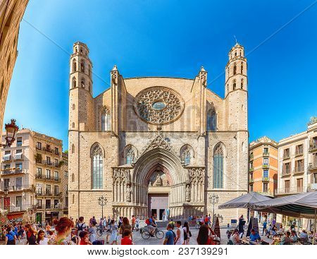 Barcelona - August 10: Scenic Facade Of The Gothic Church Of Santa Maria Del Mar In The Ribera Distr