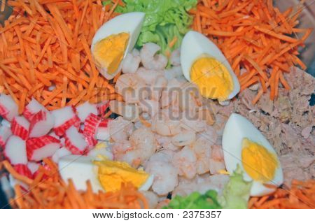 Clousa Ou Salad 了