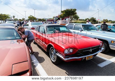 Nahariyya, Israel - April 21, 2018 : Ford Thunderbird 1966 At An Exhibition Of Vintage Cars Parked N