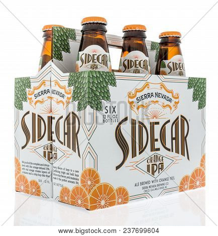 Winneconne, Wi -  20 April 2018: A Six Pack Of Sierra Nevada Sice Car Orange Ipa Beer On An Isolated