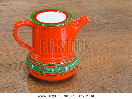 Roter Tee Wasserkocher