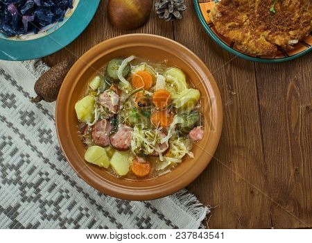 German Kohlsuppe
