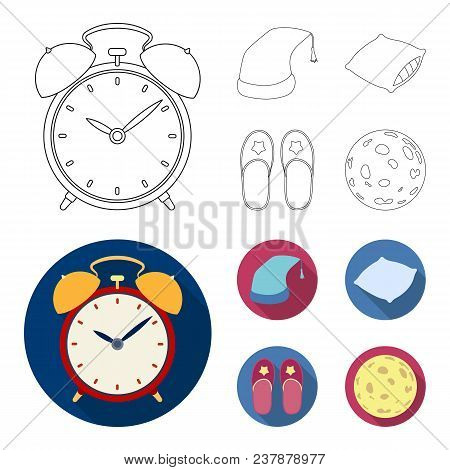 Night Cap, Pillow, Slippers, Moon. Rest And Sleep Set Collection Icons In Outline, Flat Style Vector