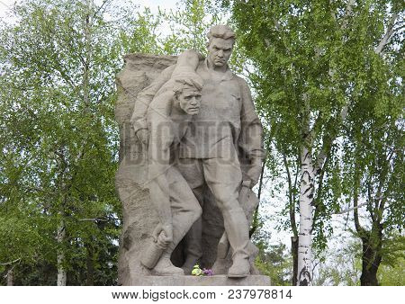 Volgograd,  Russia - May 8, 2011. Sculpture In The Historical Memorial Complex 