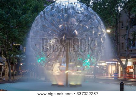 Sydney, Australia - November 12, 2014: El Alamein Memorial Fountain In Kingss Cross Suburb Of Sydney