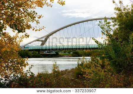Zaragoza, Spain/europe; 24/11/2019: Third Millenium Bridge (puente Del Tercer Milenio) In Zaragoza, 