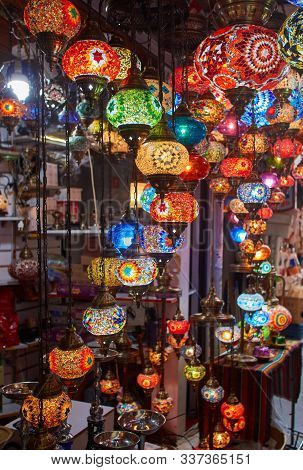 Turkish Lamps For Sale In The Grand Bazaar, Istanbul, Turkey