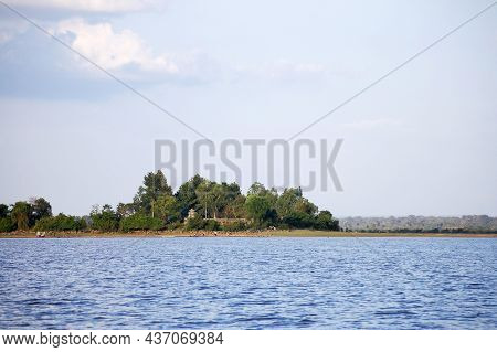 Ancient Ruins Building Prasat West Mebon Temple Of Khmer Empire In Largest Reservoir West Baray Or B