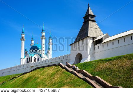 Kazan Kremlin In Summer, Tatarstan, Russia. It Is Top Tourist Attraction Of Kazan. View Of Old White