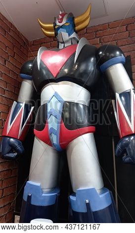 Bordeaux , Aquitaine France - 10 20 2021 : Robo Grendizer Vintage Statue Of Ufo Force Five Japanese 