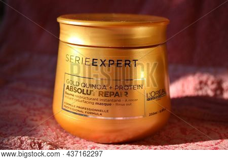 Kyiv, Ukraine - October 06, 2021: L Oreal Professionnel Serie Expert Absolut Repair Gold Quinoa Prot
