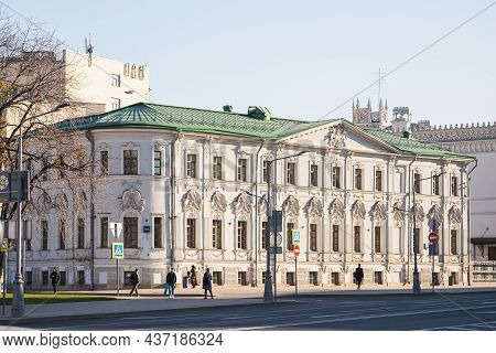 Moscow, Russia - October  14, 2021:   The Estate Of Shakhovsky - Krauze - Osipovsky Is An Architectu