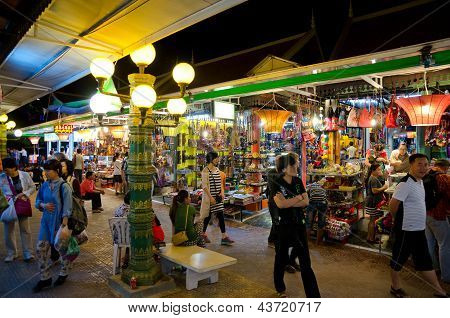 Siem Reap noční trh, Kambodža