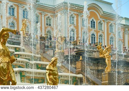 Saint-petersburg, Russia - Jun 09, 2021: Fountains Of The State Museum-reserve Peterhof.