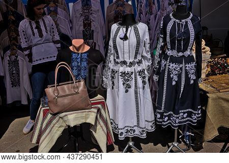Korosten', Ukraine - September 4, 2021: An Open-air Traditional Craft Fair On A City Street. Nationa