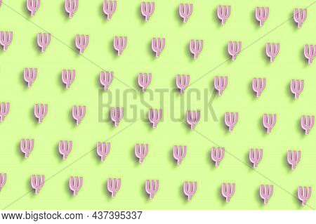 Psi Sign. Psi Letter, Greek Alphabet Symbol, Yellow Minimal Background