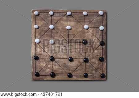 Alquerque, Also Known As Qirkat. Strategy Board Game Originated In The Middle East